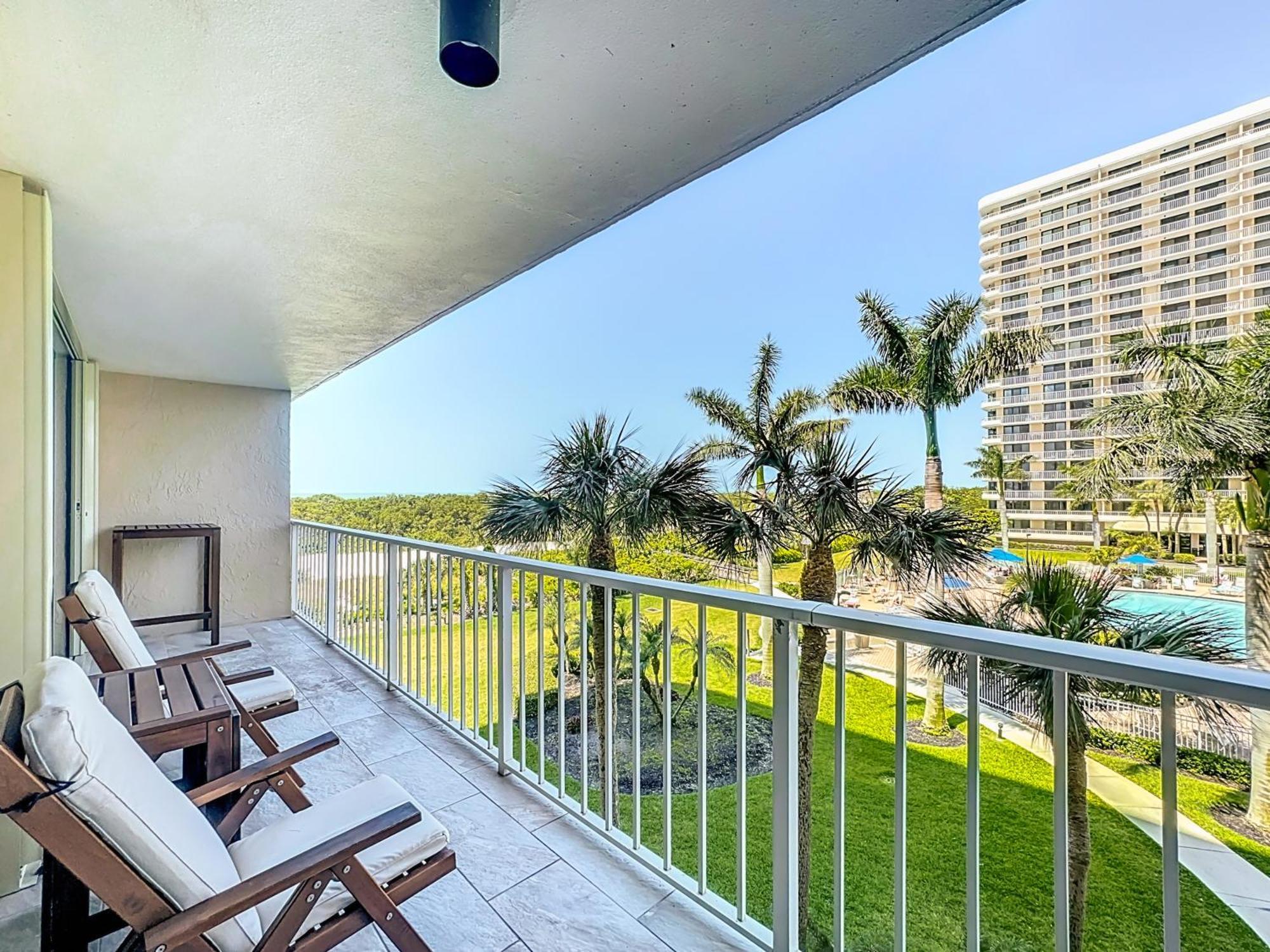 Beach Front Condo In Paradise Marco Island Extérieur photo
