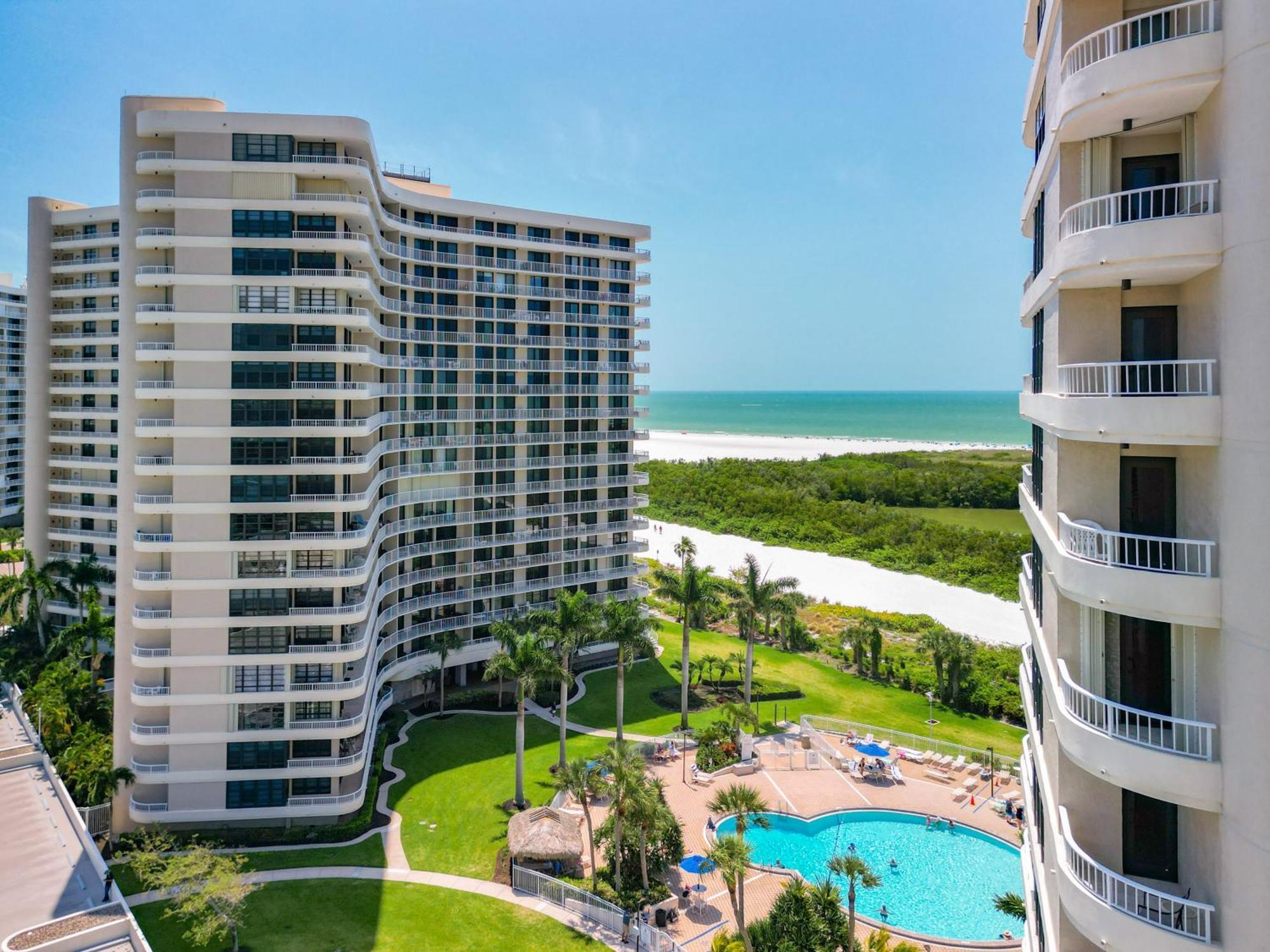 Beach Front Condo In Paradise Marco Island Extérieur photo